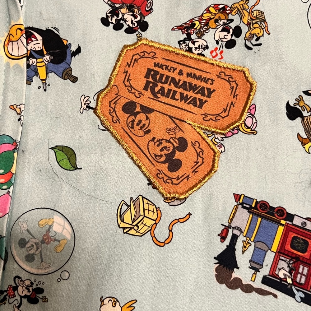 Disney Dress Shop runaway Railway - Picture 2 of 3